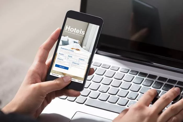 8 Aplikasi Booking Hotel Terbaik